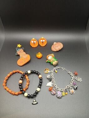 Vintage Halloween & Fall Jewelry Lot 9 Pc - Charm Bracelet Beaded Stacks Pins